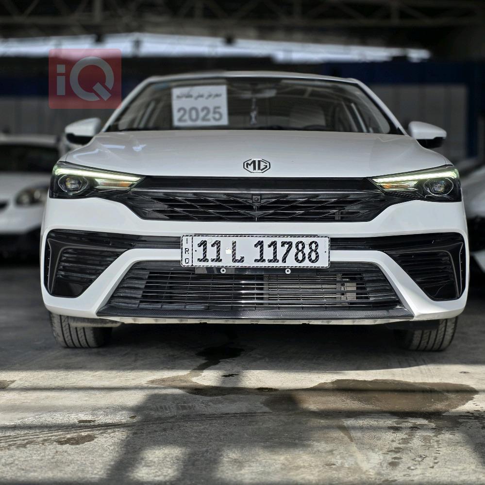 ئێم جی 5 پڵەس